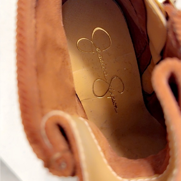 Jessica Simpson Brown Suede Platform Ankle Boots - Picture 3 of 5